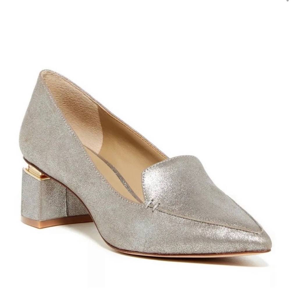 Enzo Angiolini silver heeled loafer- size 9